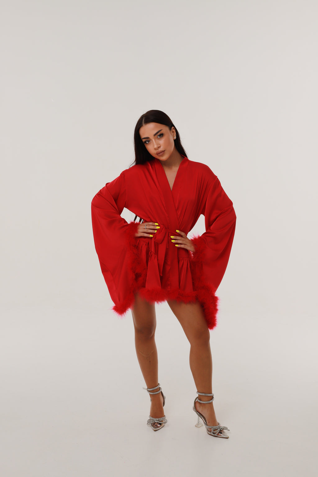 ХАЛАТ - ВОЛАН З ПУШКОМ ЧЕРВОНИЙ