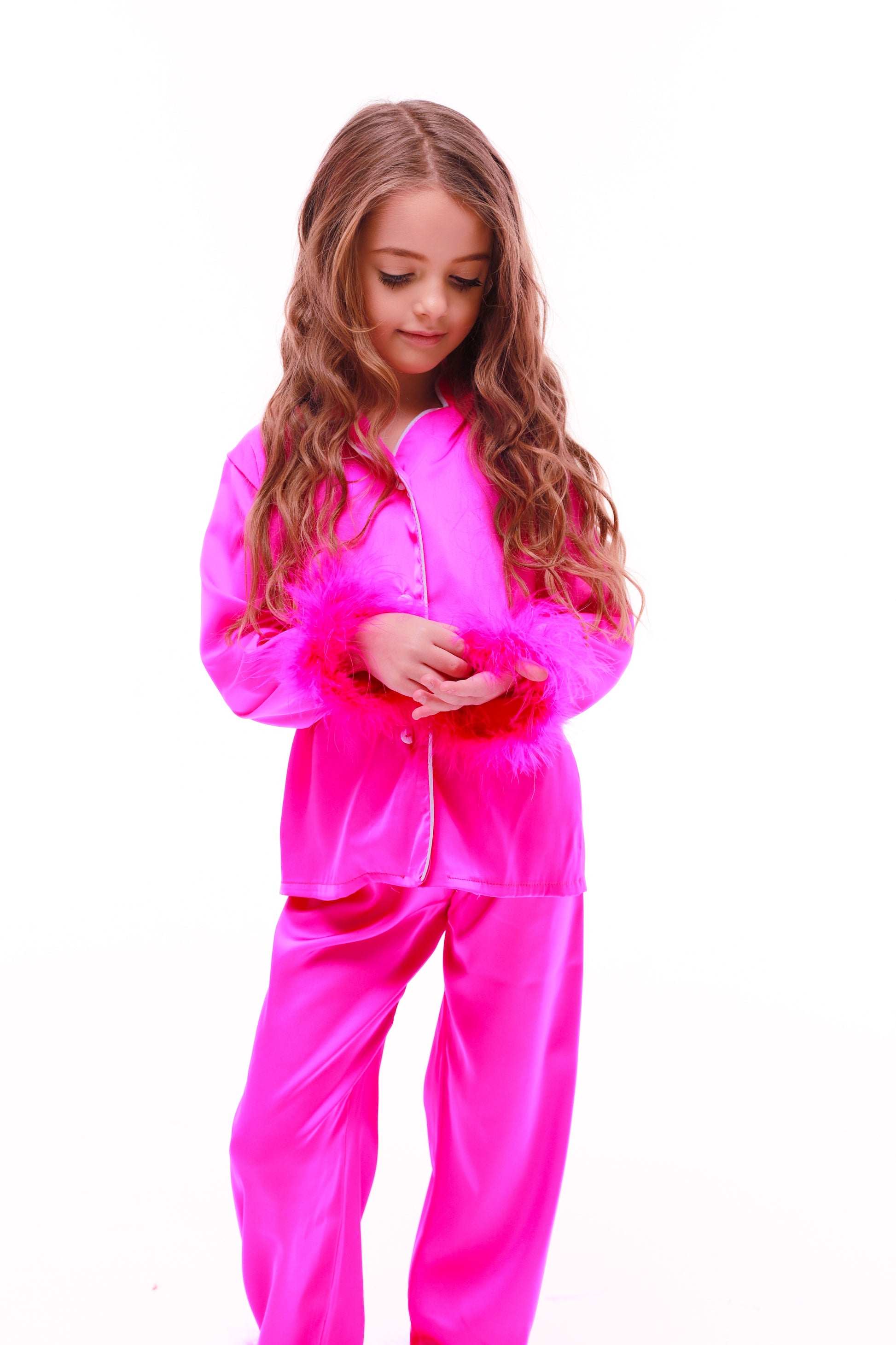 ДИТЯЧА ШОВКОВА ПІЖАМА З ПУХОМ ФУКСІЯ