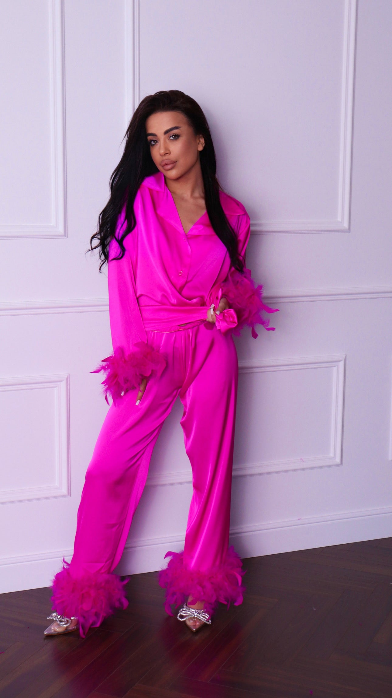 ПІЖАМНИЙ КОСТЮМ З ПІРʼЯМ фуксія