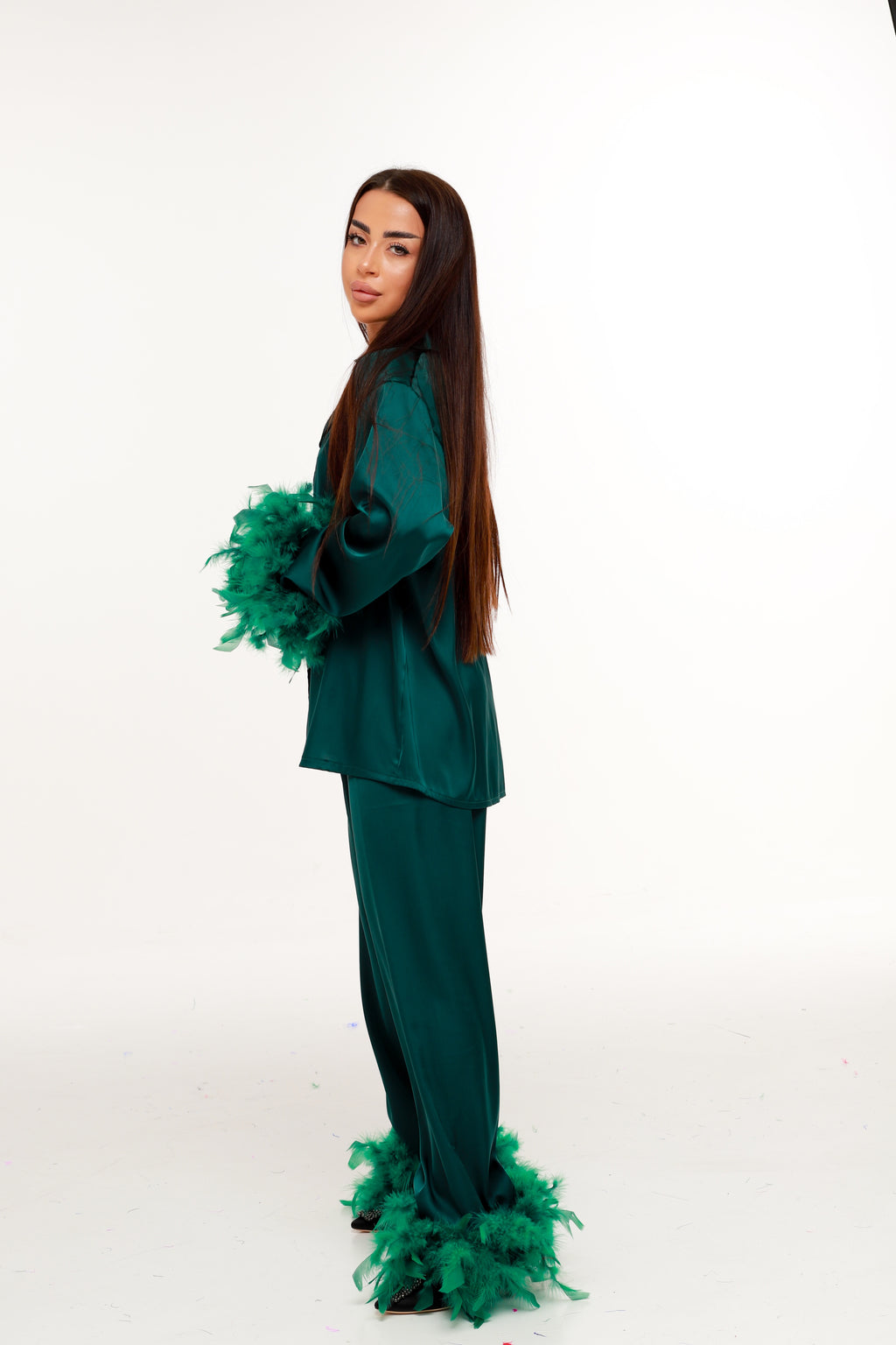 ПІЖАМНИЙ КОСТЮМ З ПІРʼЯМ смарагд