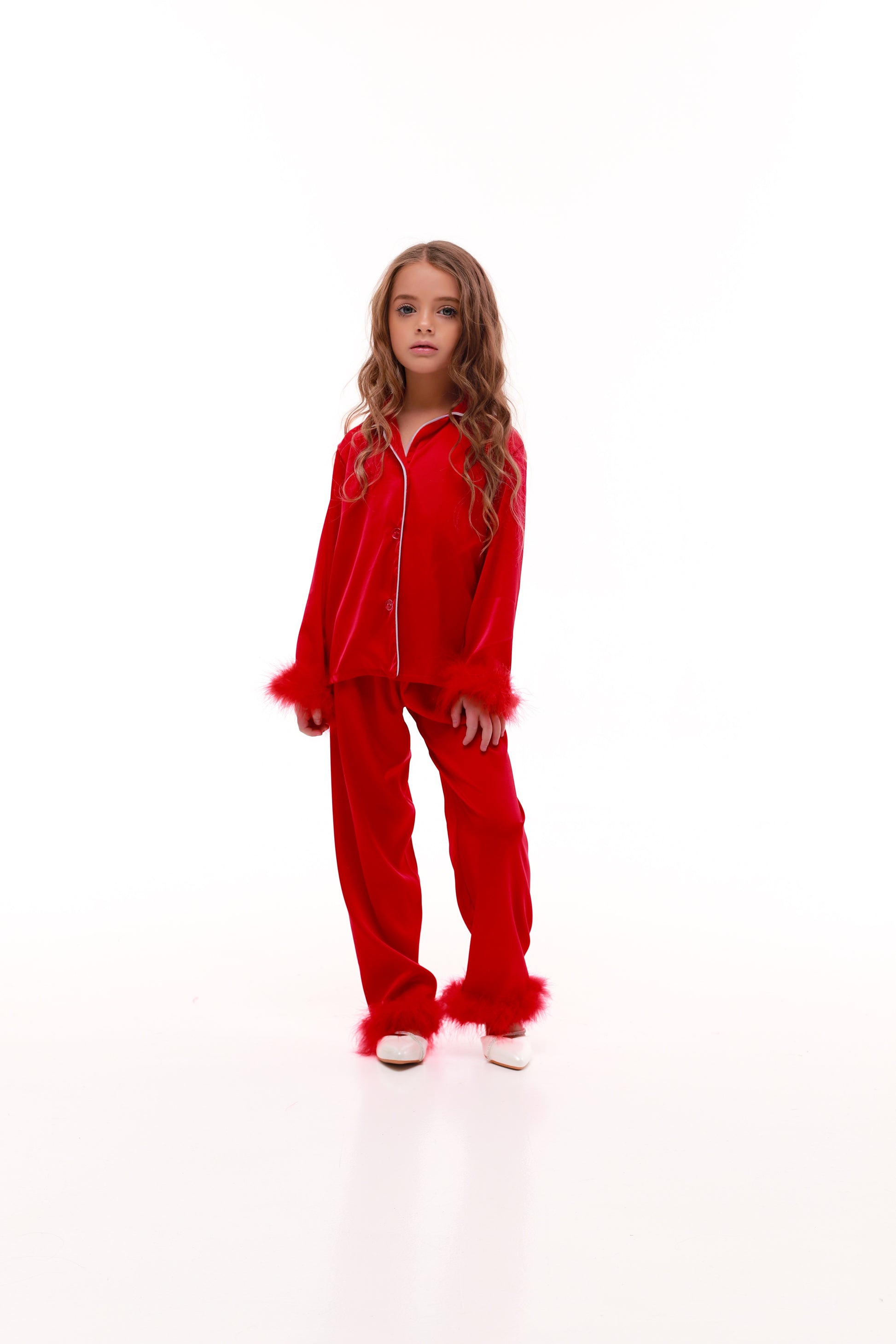 ДИТЯЧА ШОВКОВА ПІЖАМА З ПУХОМ ЧЕРВОНА