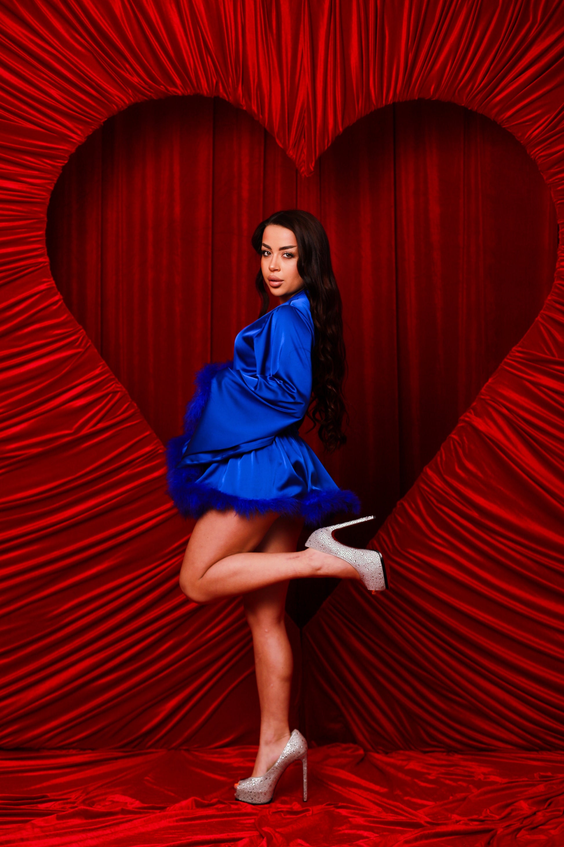 ХАЛАТ - ВОЛАН З ПУШКОМ ЕЛЕКТРИК