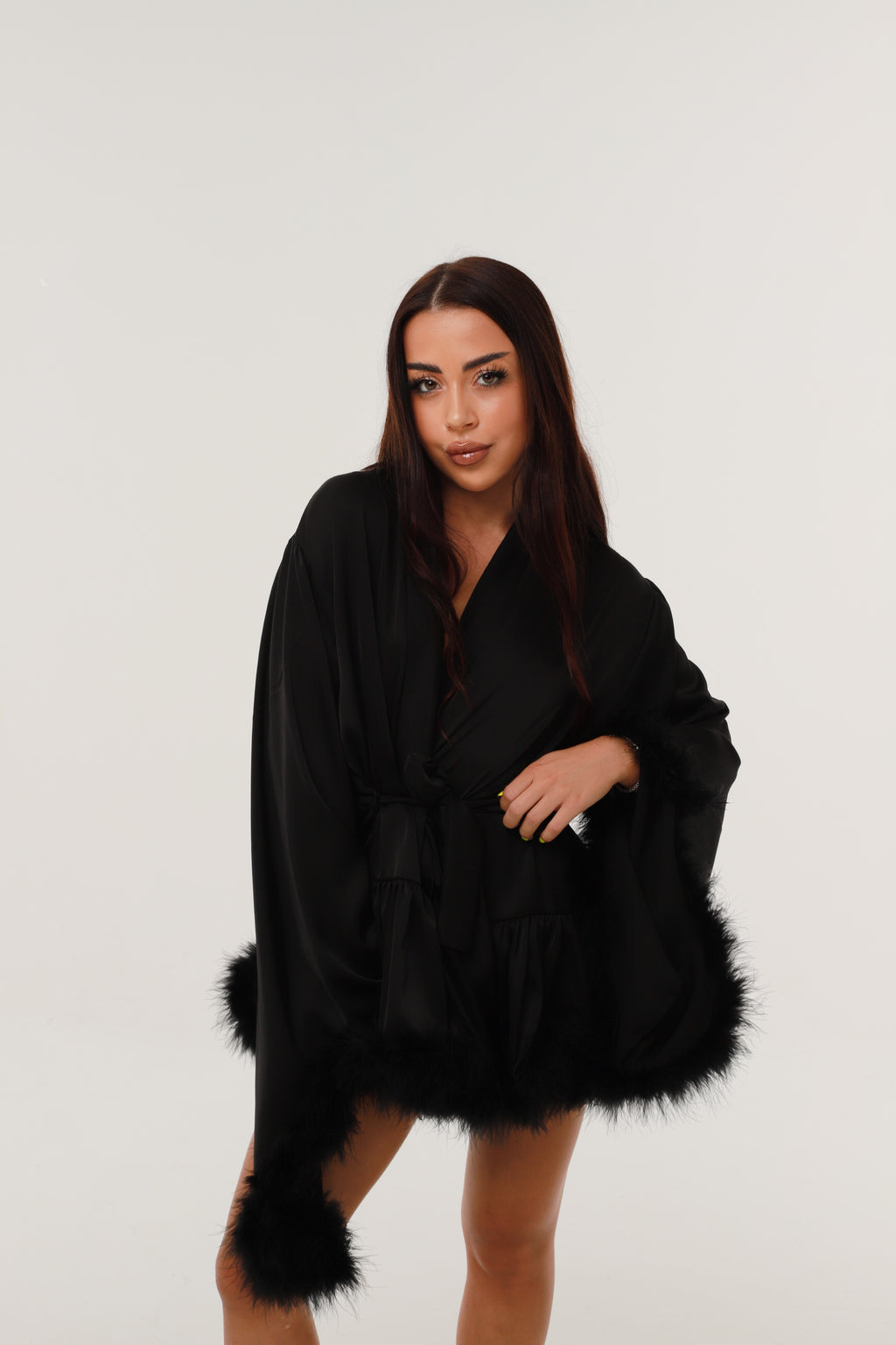 ХАЛАТ - ВОЛАН З ПУШКОМ ЧОРНИЙ