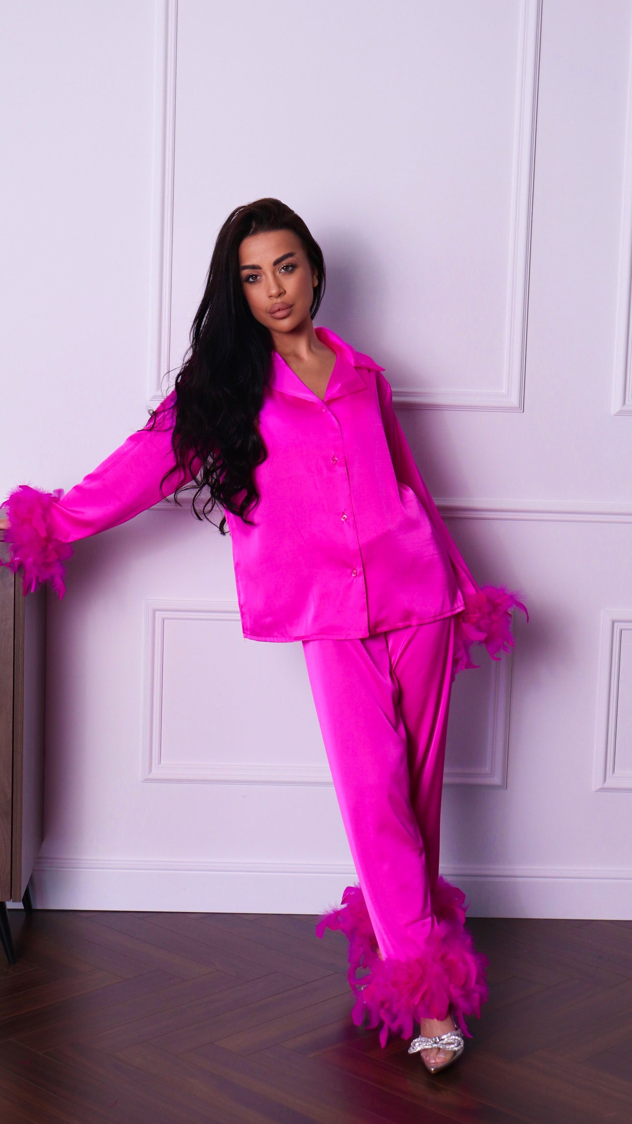 ПІЖАМНИЙ КОСТЮМ З ПІРʼЯМ фуксія