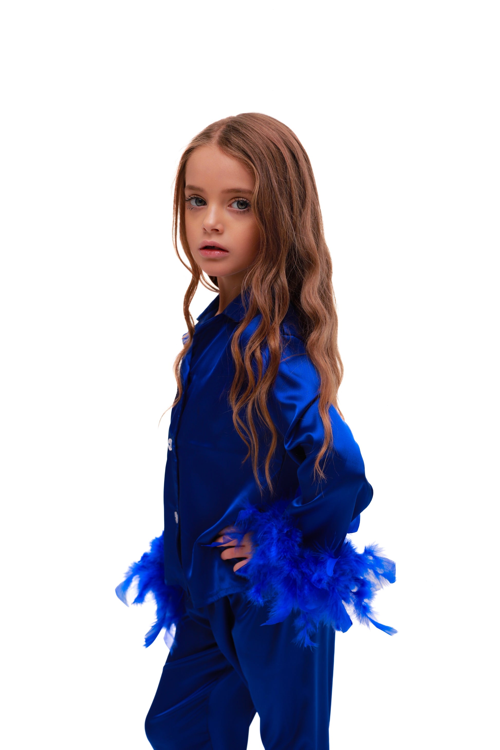 ДИТЯЧА ПІЖАМА З ПІРʼЯМ ЕЛЕКТРИК