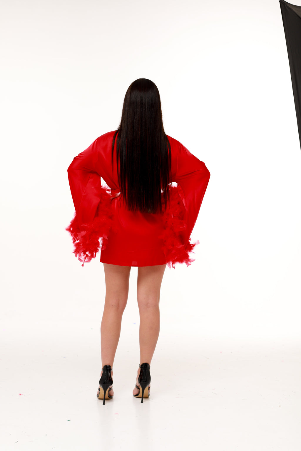 ХАЛАТ З ПІР’ЯМ ЧЕРВОНИЙ короткий