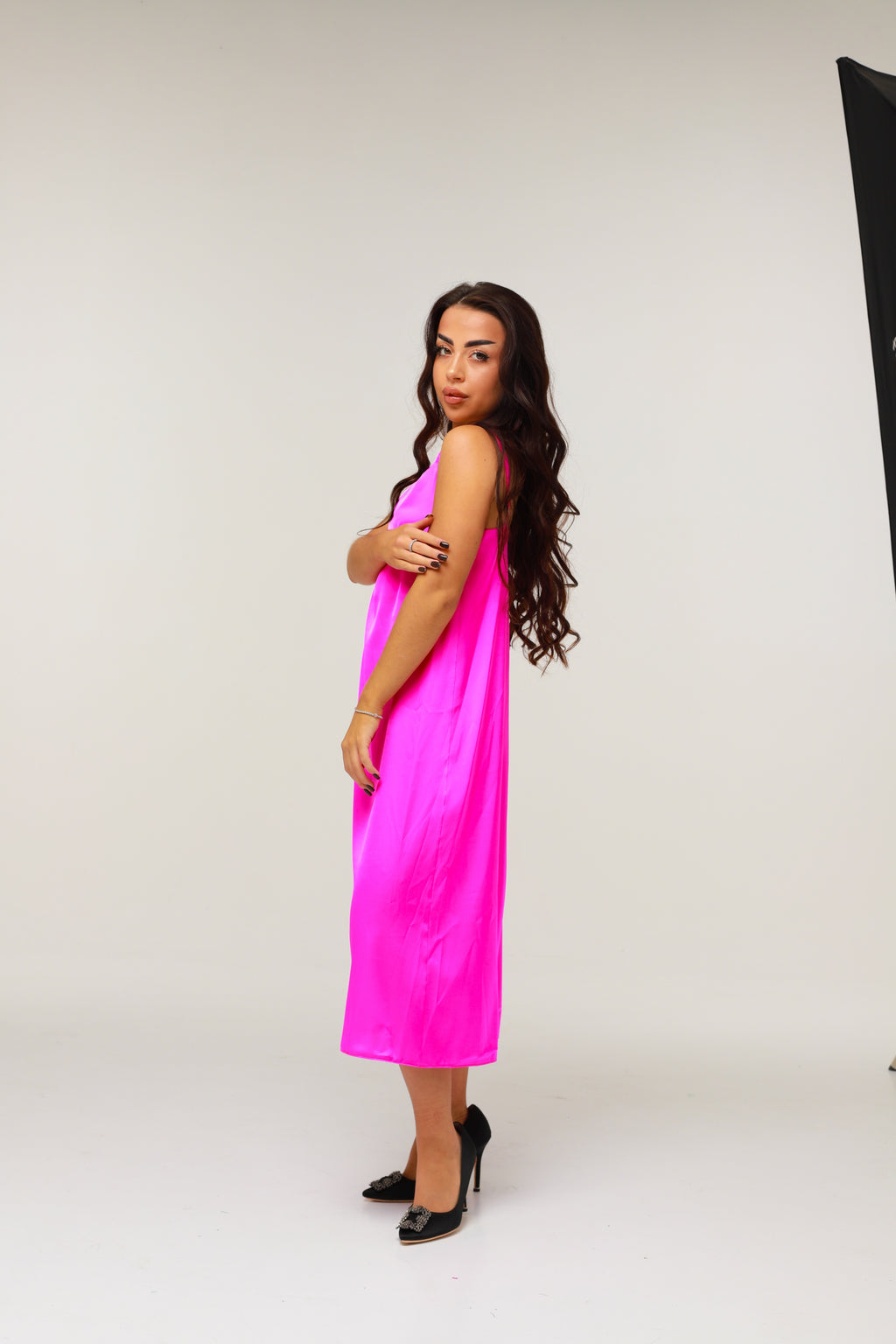 ШОВКОВА СОРОЧКА КЛАСИЧНА ФУКСІЯ  МАКСІ