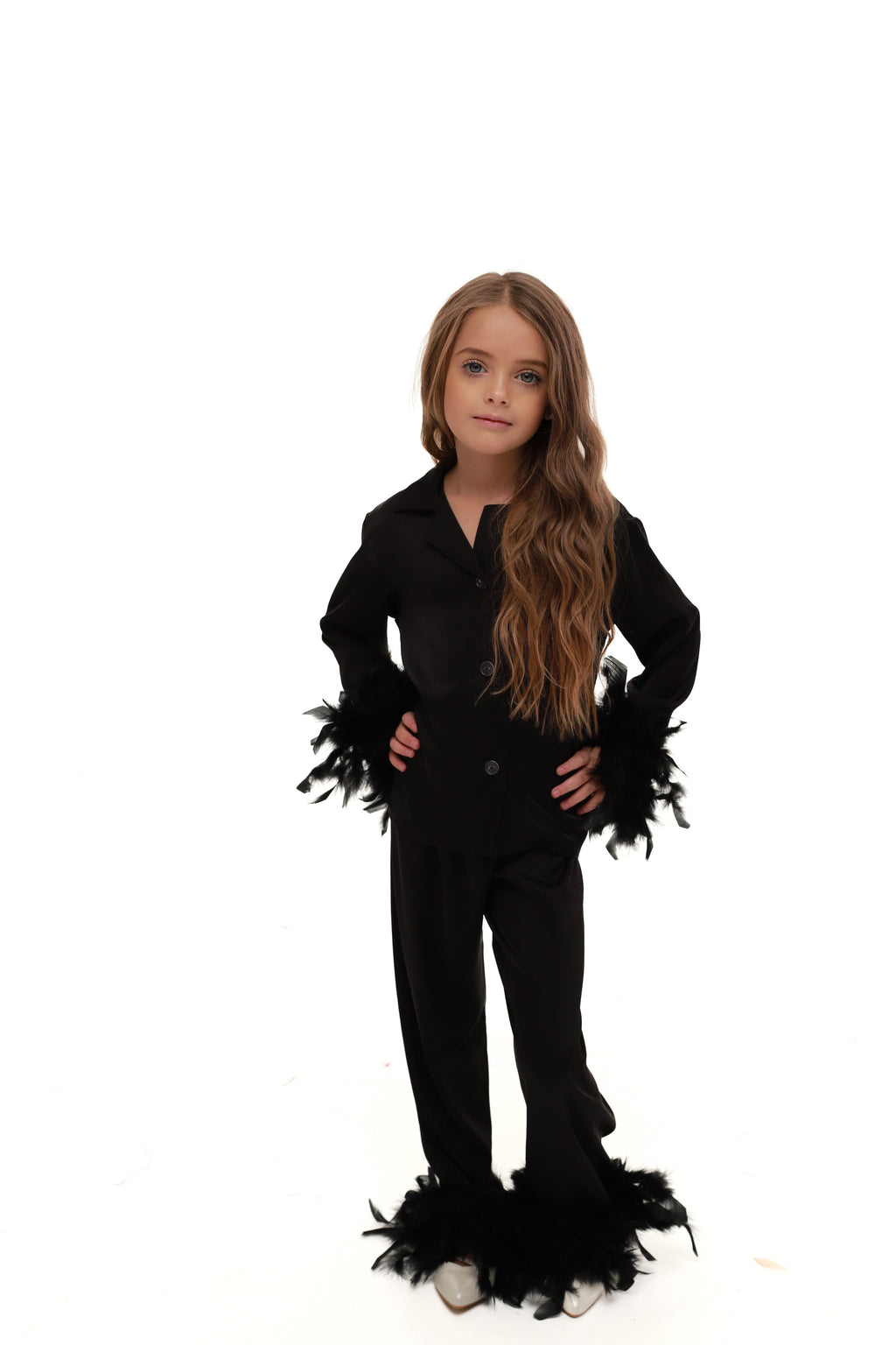 ДИТЯЧА ПІЖАМА З ПІРʼЯМ ЧОРНА
