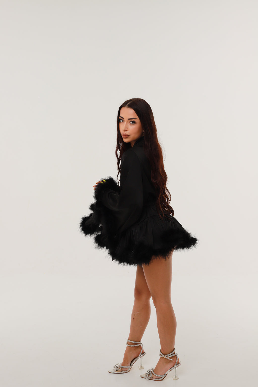 ХАЛАТ - ВОЛАН З ПУШКОМ ЧОРНИЙ