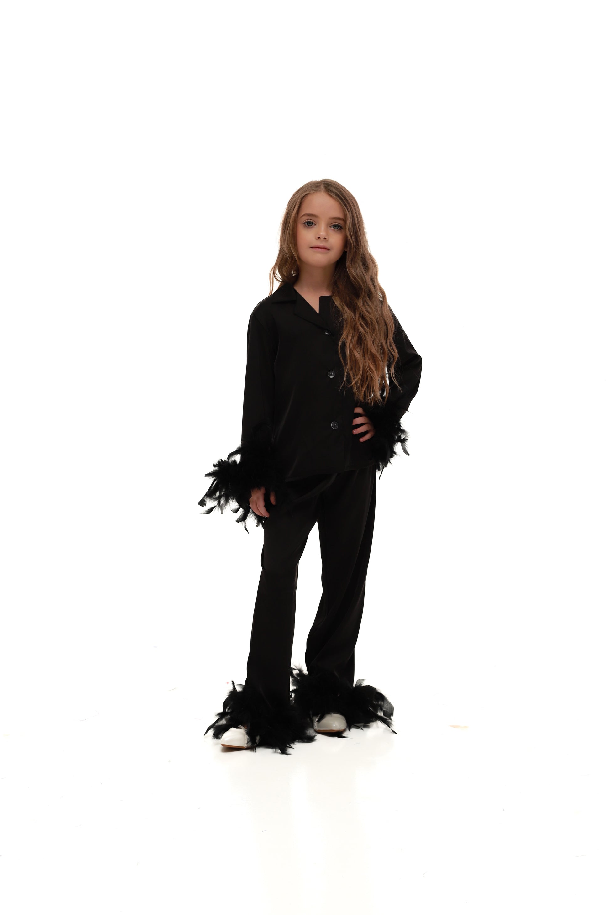 ДИТЯЧА ПІЖАМА З ПІРʼЯМ ЧОРНА