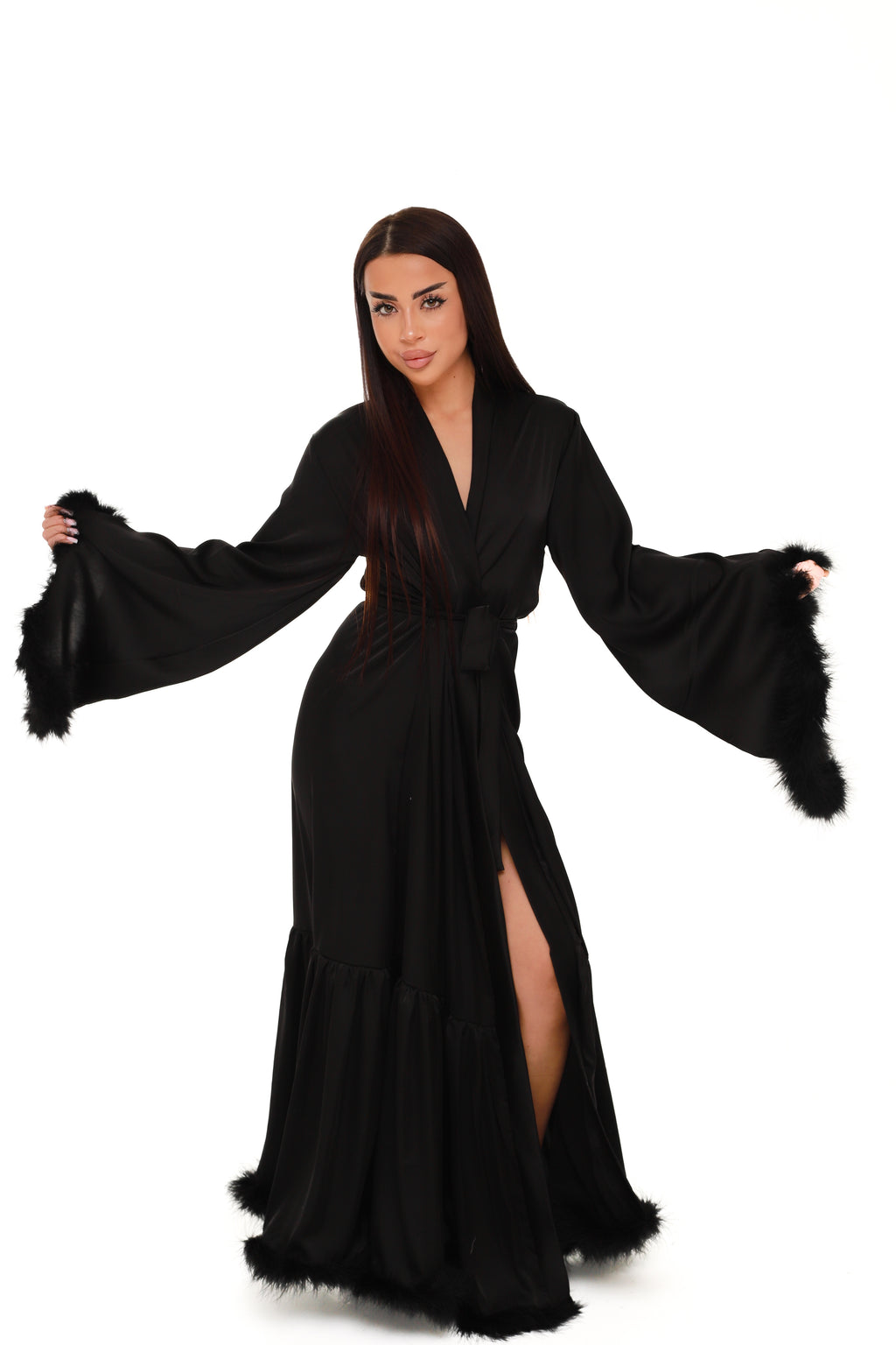 ХАЛАТ - ВОЛАН З ПУШКОМ ДОВГИЙ ЧОРНИЙ