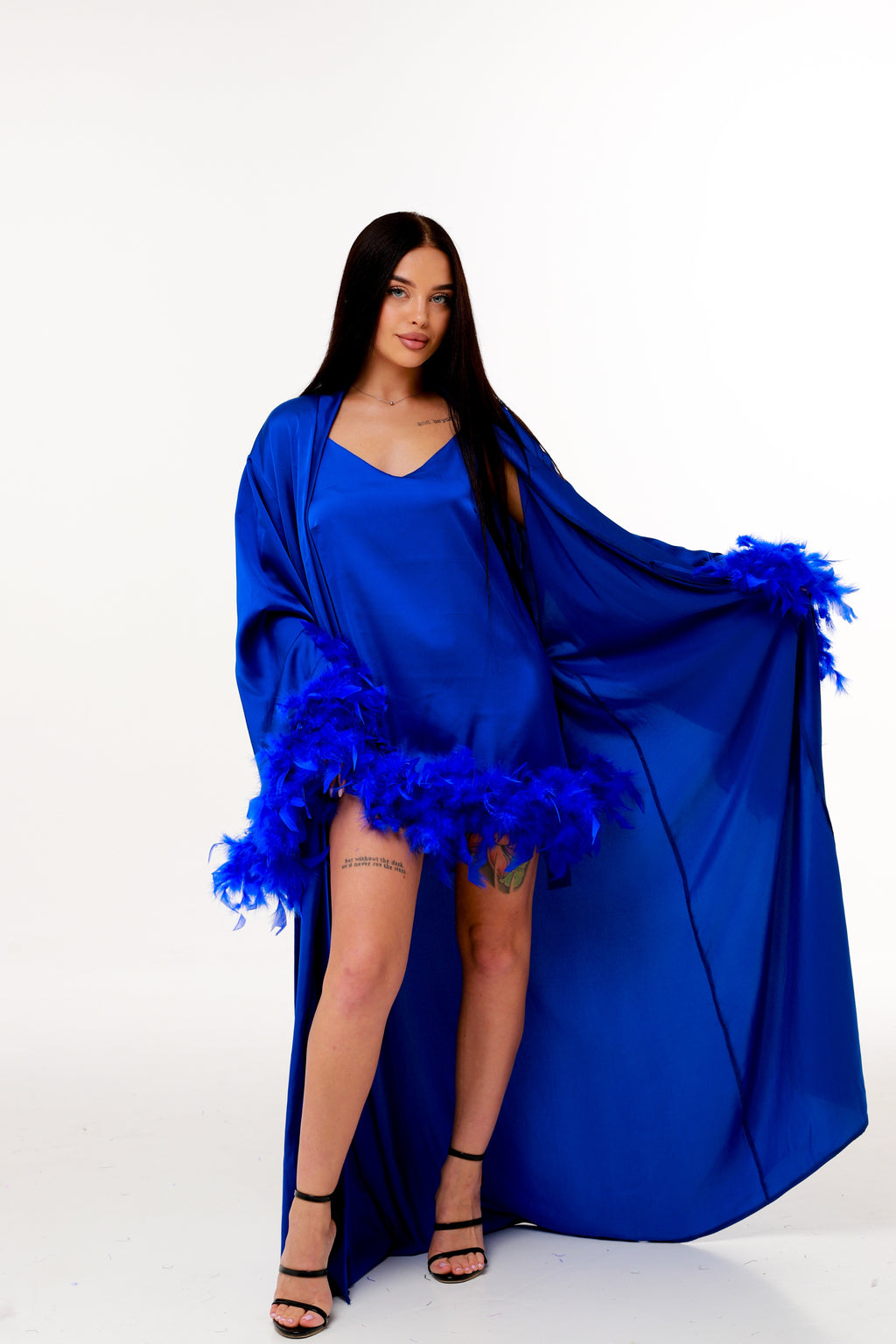 КОМПЛЕКТ : ДОВГИЙ ХАЛАТ З ПІРʼЯМ + СОРОЧКА З ПІРʼЯМ МІНІ ЕЛЕКТРИК