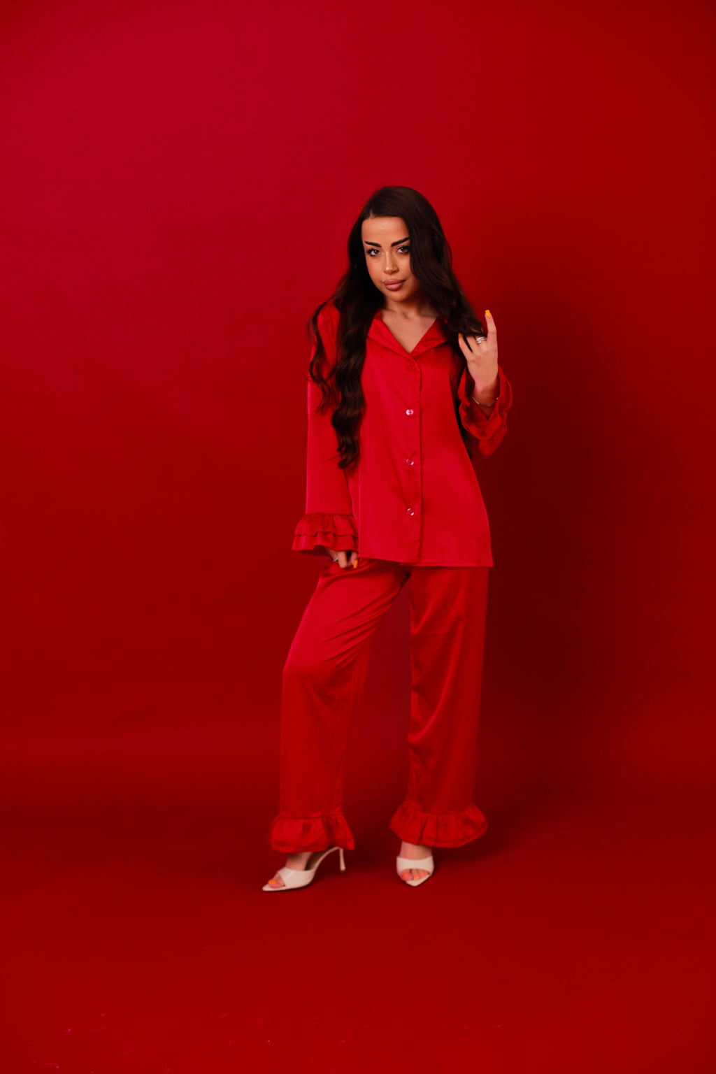 ПІЖАМА З РЮШАМИ ЧЕРВОНА