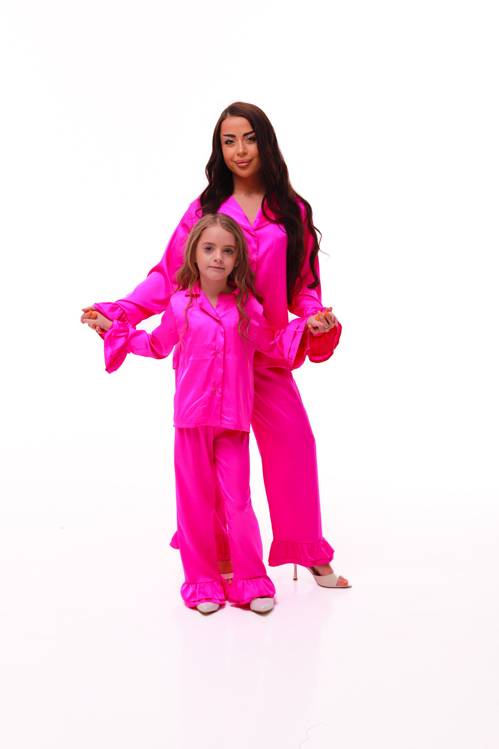 ДИТЯЧА ПІЖАМА З РЮШАМИ ФУКСІЯ